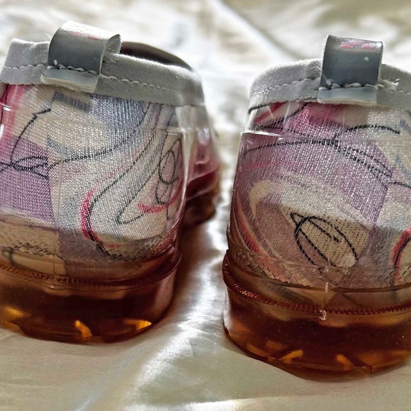 SHOES, KAMIK 4 WHEEL DRIVE OUTDOOR GEAR, RUBBER, SZ 7, PURPLE MIX, MADE IN CANAD - Picture 2 of 10